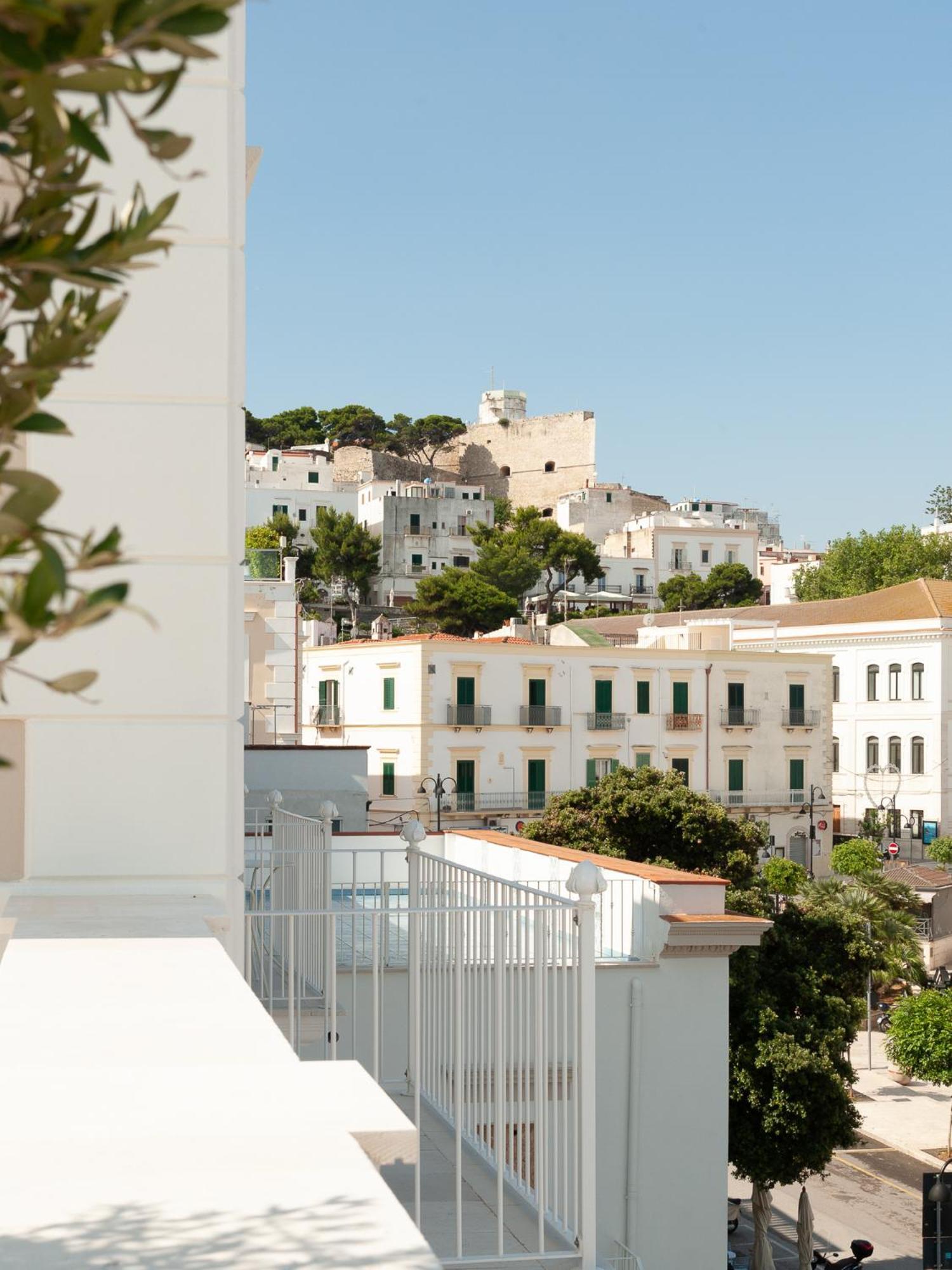 Hotel Tra Cielo E Mare Vieste Exterior foto